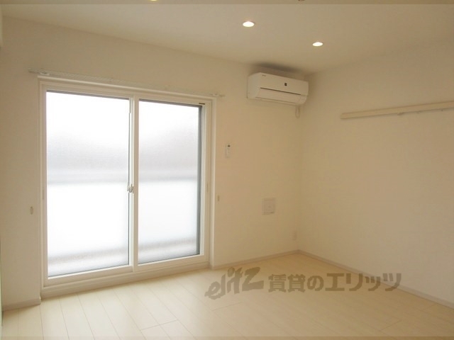 居室・リビング　洋室