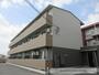 小野駅より徒歩23分 築7年8ヶ月 3階建の賃貸物件