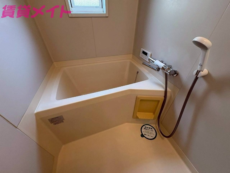 バス・シャワールーム　別部屋参考写真です。