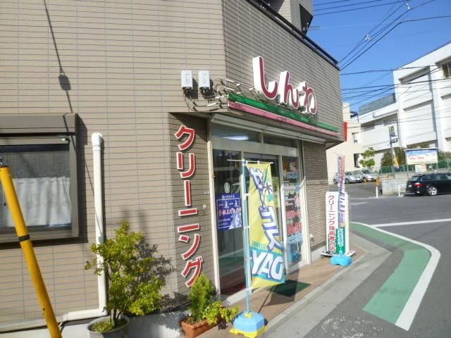 コンビニ　サンクス千歳烏山駅西口店（コンビニ）まで604m