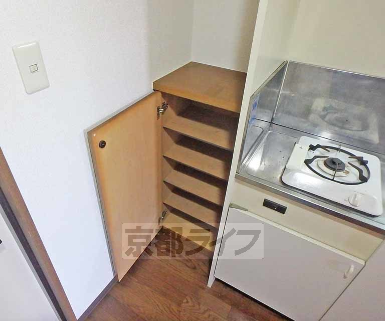 玄関　シューズボックスございます