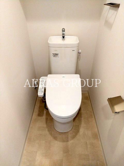 トイレ　同タイプ参考写真