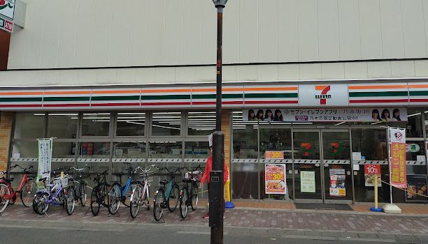 コンビニ　セブンイレブン 大阪鴫野東3丁目店（コンビニ）まで512m