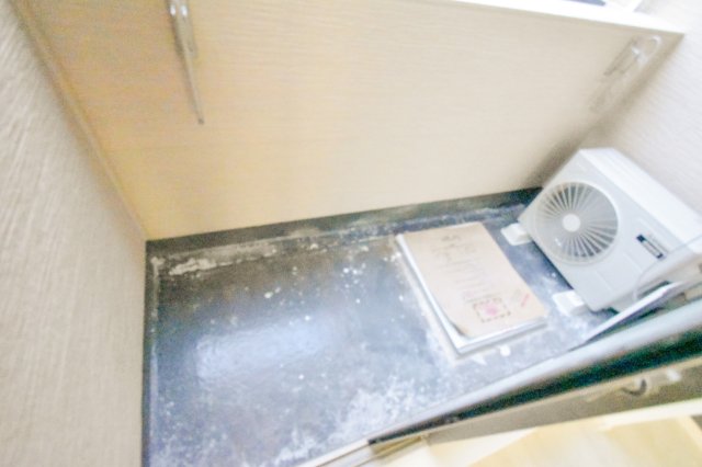 バルコニー　明るいバルコニーです