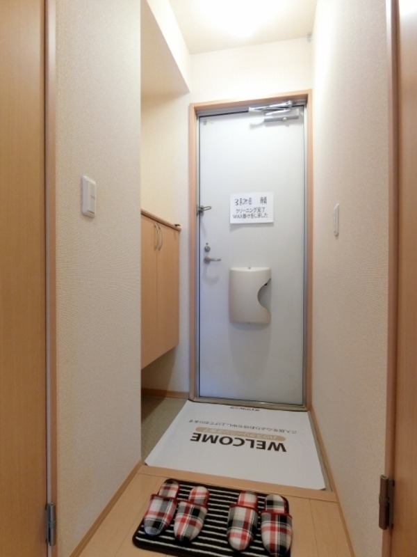 玄関　図面と現状に相違がある場合には現状を優先