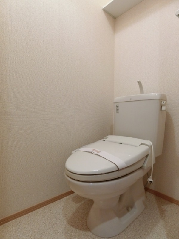 トイレ　図面と現状に相違がある場合には現状を優先