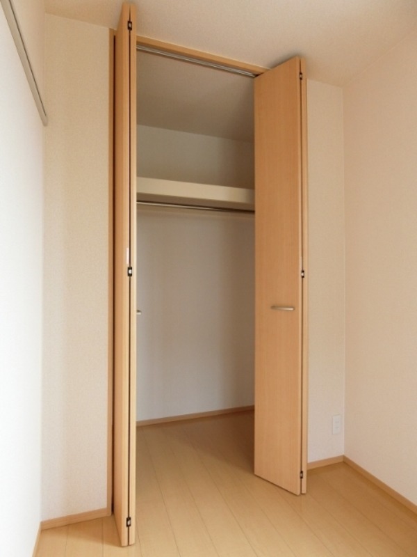 収納　図面と現状に相違がある場合には現状を優先