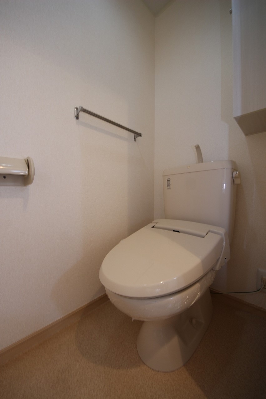 トイレ　ゆったりとした空間のトイレです