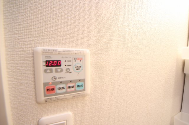 その他設備　浴室乾燥機パネルです