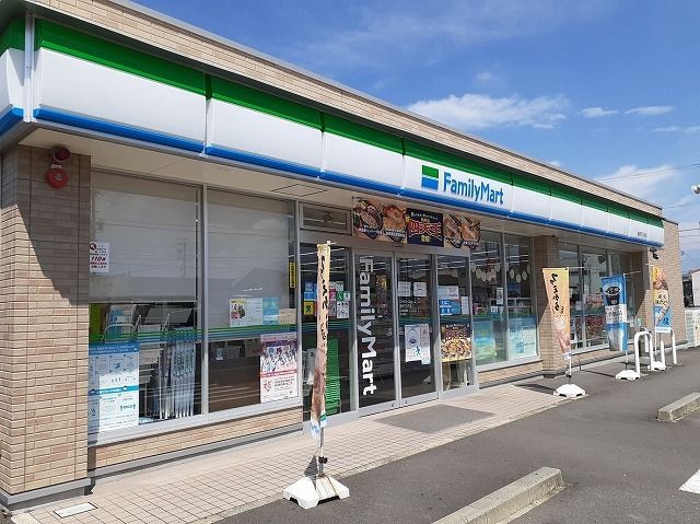 コンビニ　ファミリーマート岐阜下川手店（コンビニ）まで450m