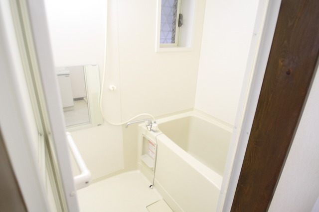 バス・シャワールーム　ユニットバス！