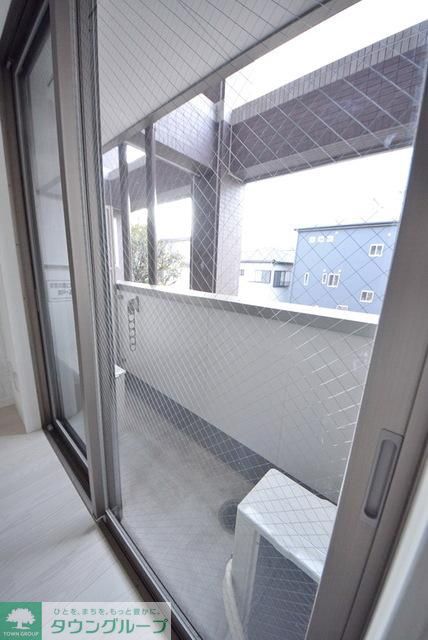 バルコニー　独立したバルコニー