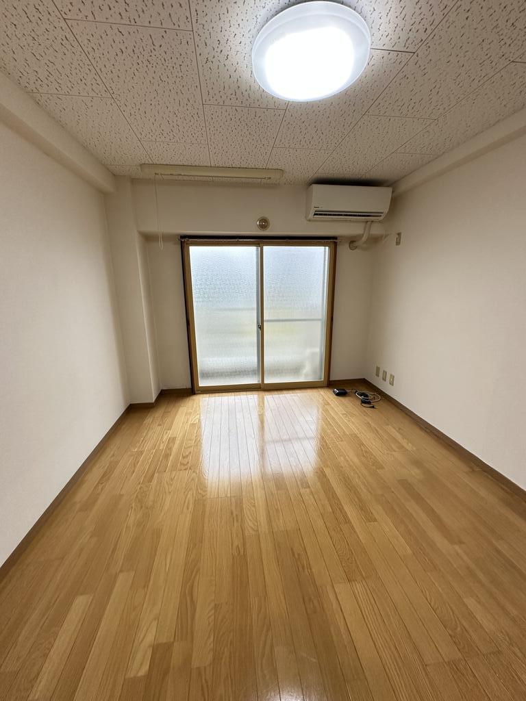 居室・リビング　6.1帖洋室