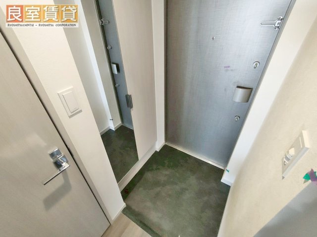 玄関　同仕様の写真です