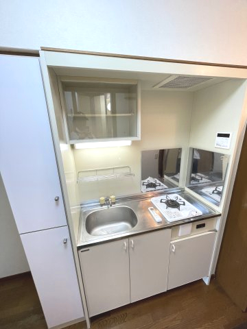 キッチン　キッチンでお料理をお楽しみください