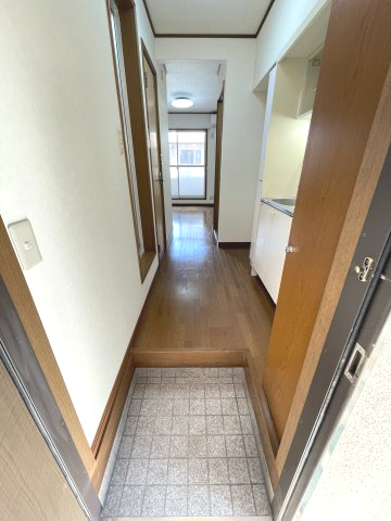 玄関　ゆったりとした玄関です