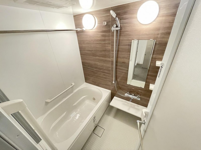 バス・シャワールーム　浴室