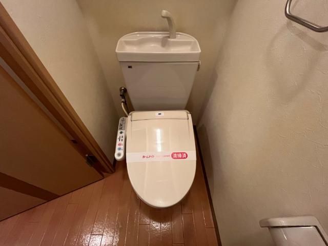 トイレ　シャワー付トイレ