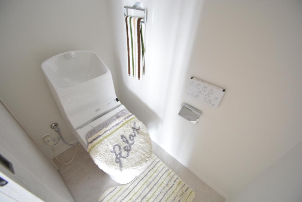 トイレ　シャワー付トイレ