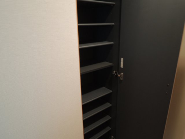 玄関　下駄箱