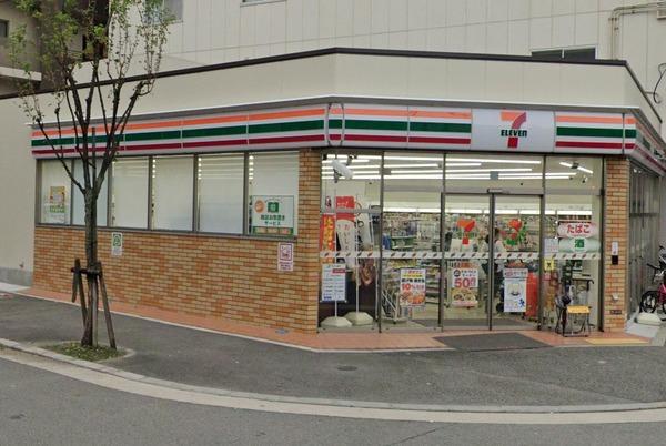 コンビニ　セブンイレブン 大阪南堀江4丁目西店（コンビニ）まで257m