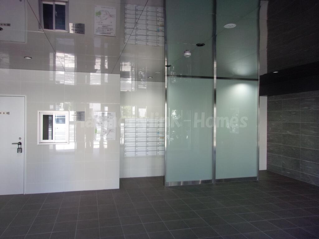 エントランス　アルファコート常盤台３のエントランス☆