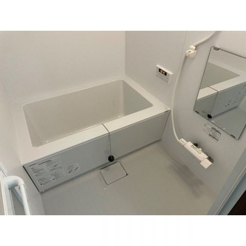 バス・シャワールーム　バス