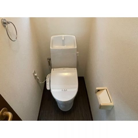 トイレ　トイレ