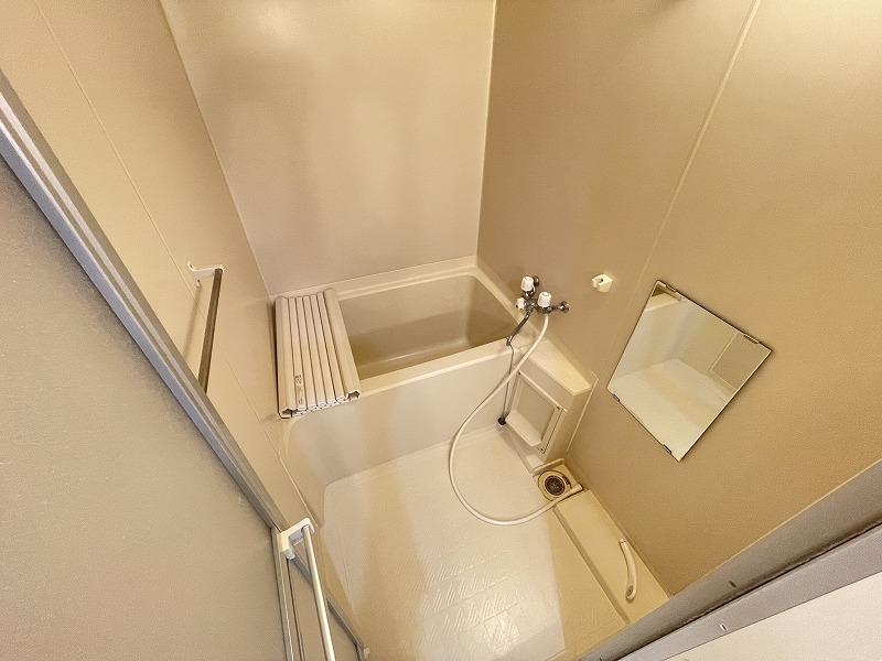 バス・シャワールーム　浴室