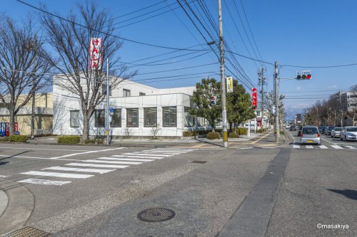 銀行　けんしん 若里支店（銀行）まで573m