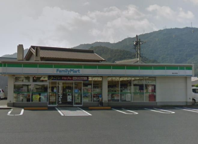 コンビニ　ファミリーマート福山水呑店（コンビニ）まで1058m
