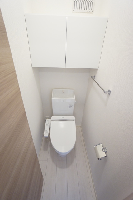 トイレ　清潔感のあるトイレです。