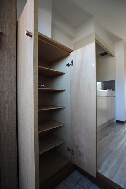 収納　同物件別号室