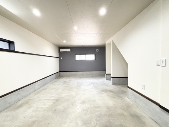 その他　ガレージ