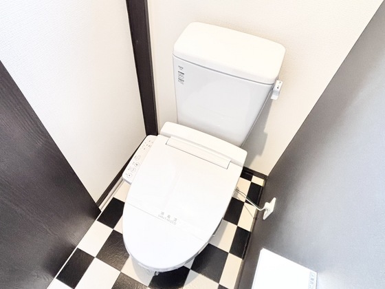 トイレ　シャワー付きトイレ