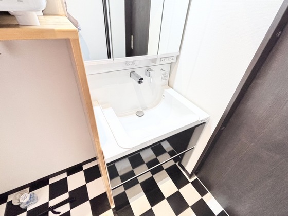 洗面設備　洗髪洗面化粧台