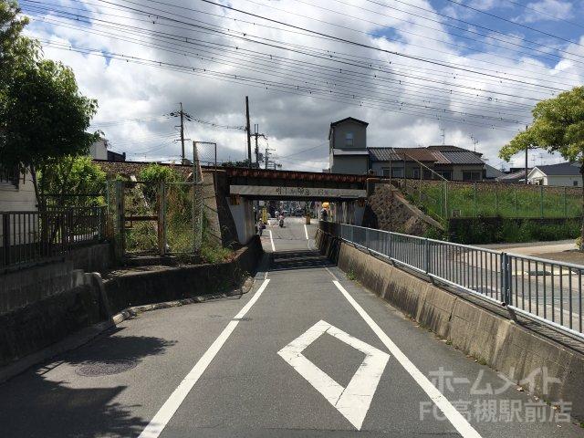 その他　前面道路（その他）まで1m