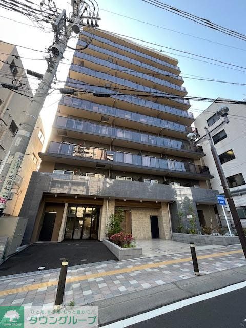 建物外観　駐車場