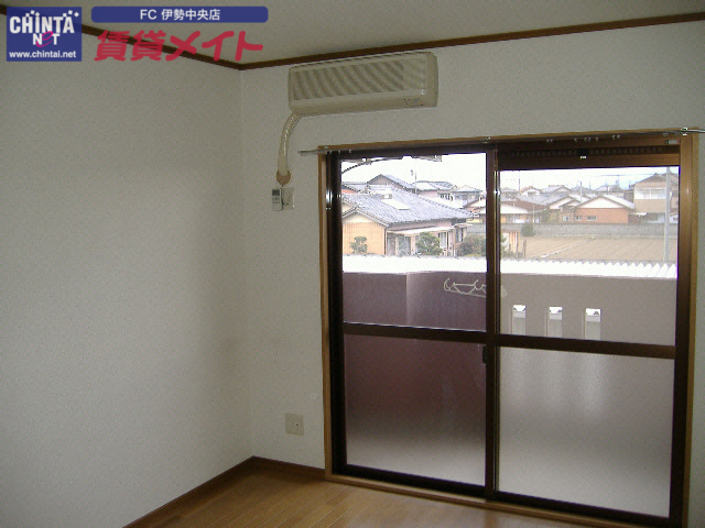 バルコニー　同物件別部屋の写真