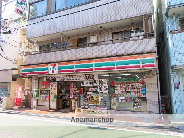 コンビニ　セブンイレブン（コンビニ）まで387m