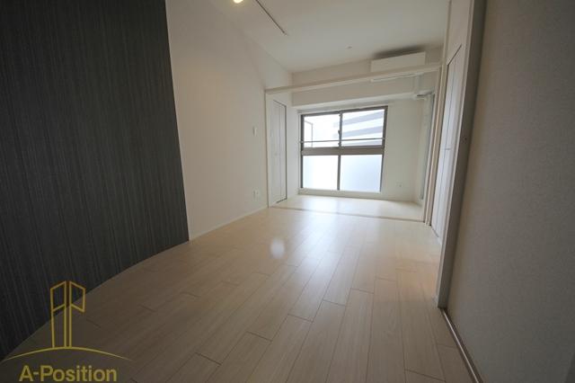 居室・リビング　アドバンス西梅田4エール