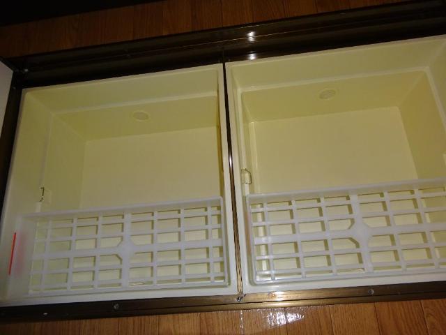 その他設備　床下収納