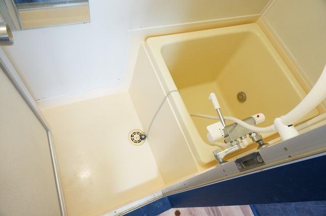 バス・シャワールーム　浴室