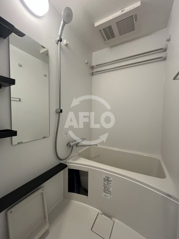 バス・シャワールーム　エステムコート新大阪XVIパルス　浴室