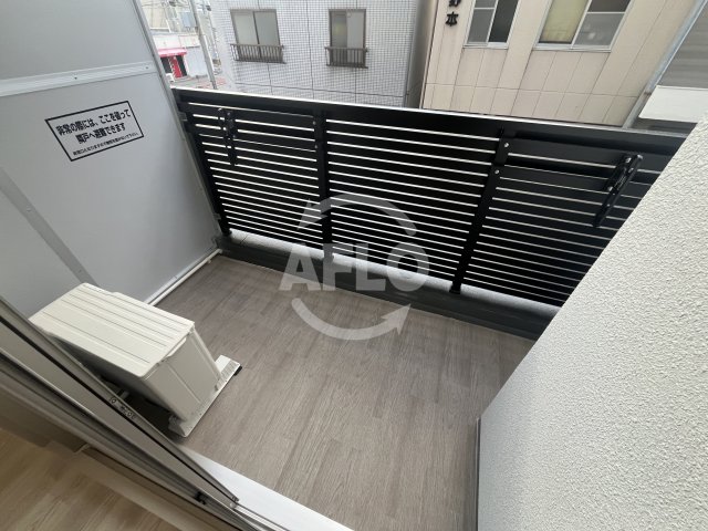 バルコニー　エステムコート新大阪XVIパルス　バルコニー