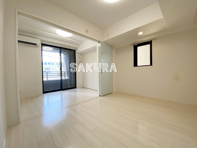 居室・リビング　開放感のある室内♪