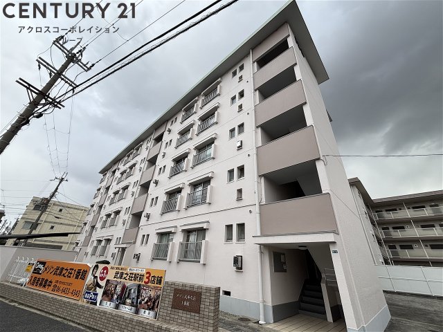 建物外観　敷地内に駐輪スペースあります！