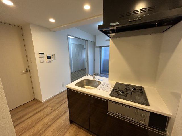 居室・リビング　こちらの居間で趣味の時間をお楽しみください