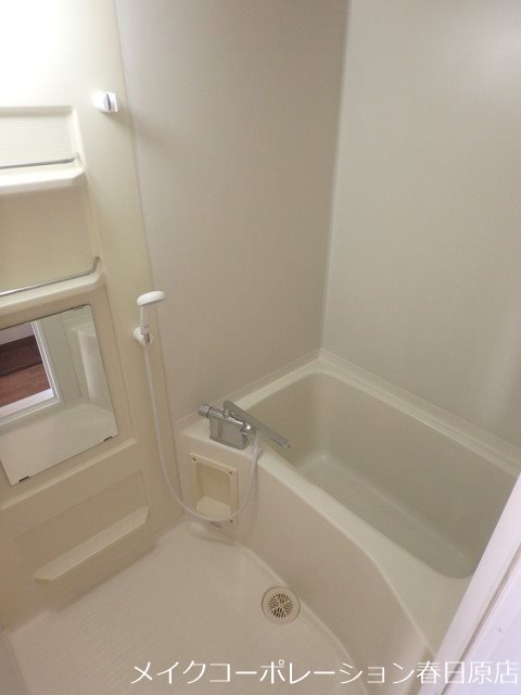 バス・シャワールーム　写真は同型タイプ