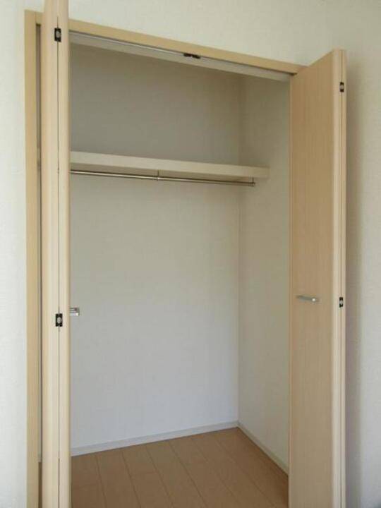 収納　クローゼット